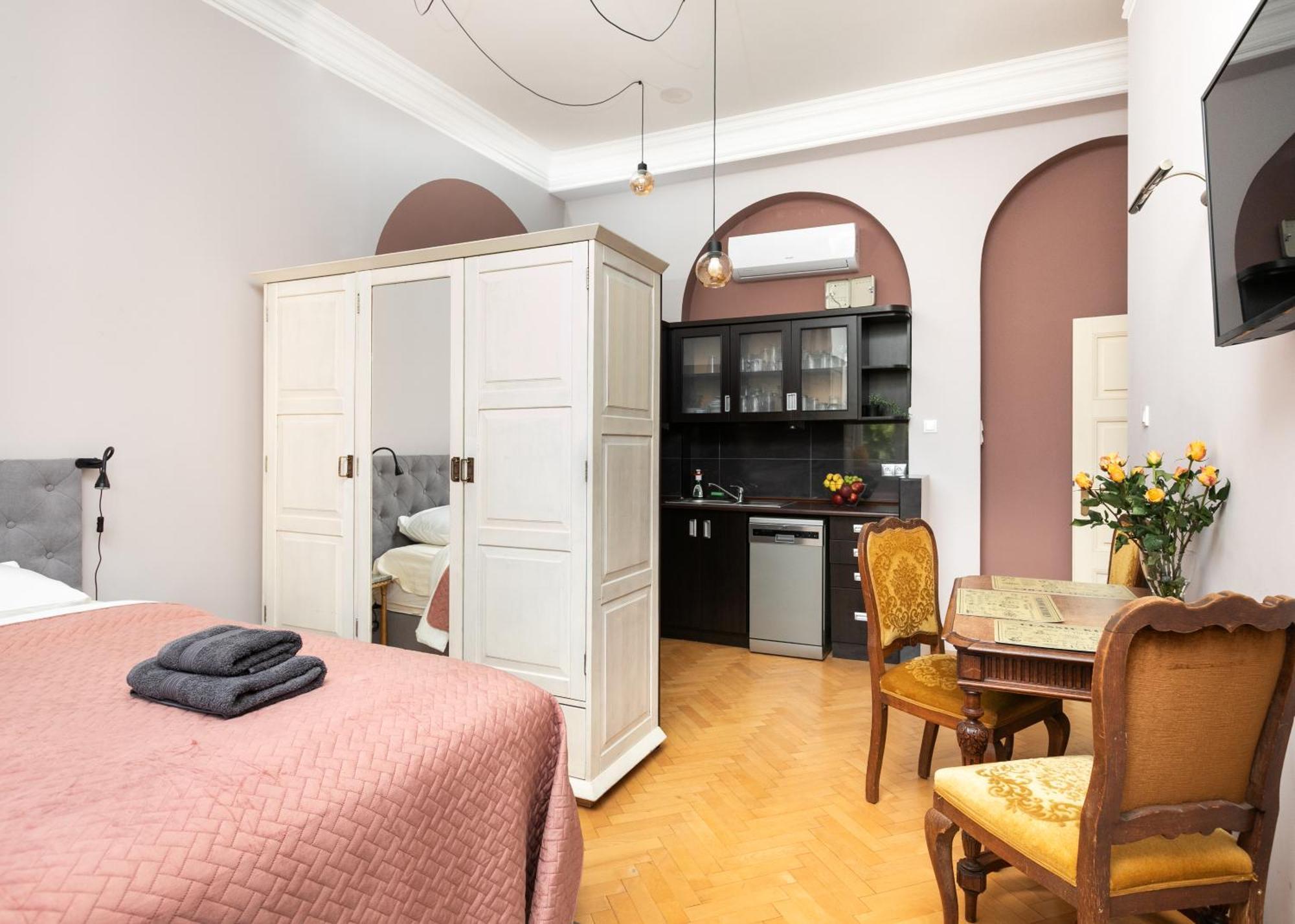 Otium Old Town Boutique Lejlighed Kraków Eksteriør billede